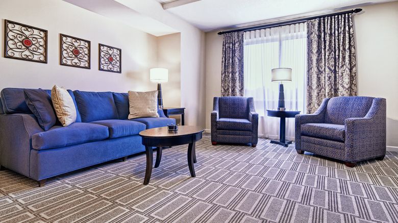 <b>Wyndham Old Town Alexandria Room</b>. Images powered by <a href="https://www.leonardoworldwide.com/" title="Leonardo Worldwide" target="_blank">Leonardo</a>.
