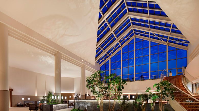<b>The Westin Rusutsu Resort Lobby</b>. Images powered by <a href="https://www.leonardoworldwide.com/" title="Leonardo Worldwide" target="_blank">Leonardo</a>.