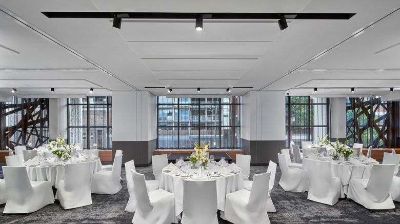 <b>Courtyard Melbourne Flagstaff Gardens Meeting</b>. Images powered by <a href="https://www.leonardoworldwide.com/" title="Leonardo Worldwide" target="_blank">Leonardo</a>.