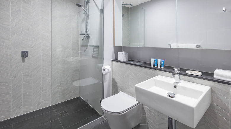 <b>Meriton Suites Sydney Airport Room</b>. Images powered by <a href="https://www.leonardoworldwide.com/" title="Leonardo Worldwide" target="_blank">Leonardo</a>.