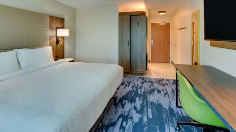 <b>Fairfield Inn & Suites Dalton Room</b>. Images powered by <a href="https://www.leonardoworldwide.com/" title="Leonardo Worldwide" target="_blank">Leonardo</a>.