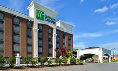 Holiday Inn Express Downtown West