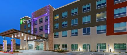 Holiday Inn Express & Suites Houston SW Exterior