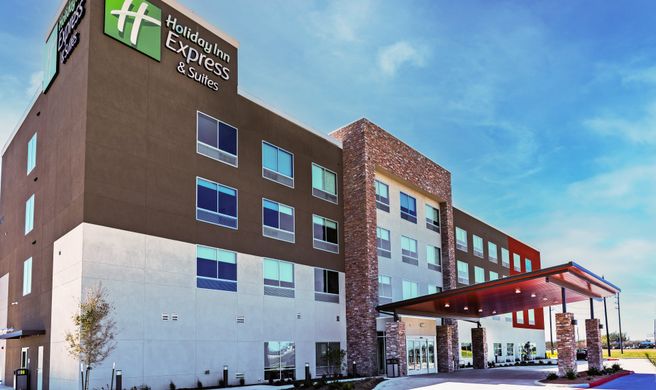 Holiday Inn Express & Suites Houston SW Exterior