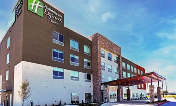 Holiday Inn Express & Suites Houston SW