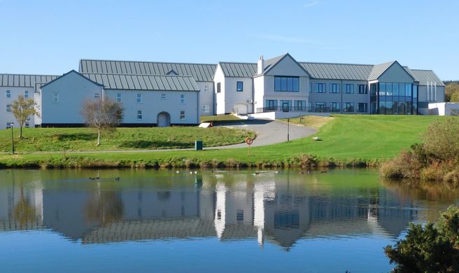 Comis Hotel and Golf Resort Exterior