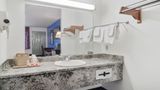 Lonestar Inn & Suites, Erick OK - Hwy 40 Room