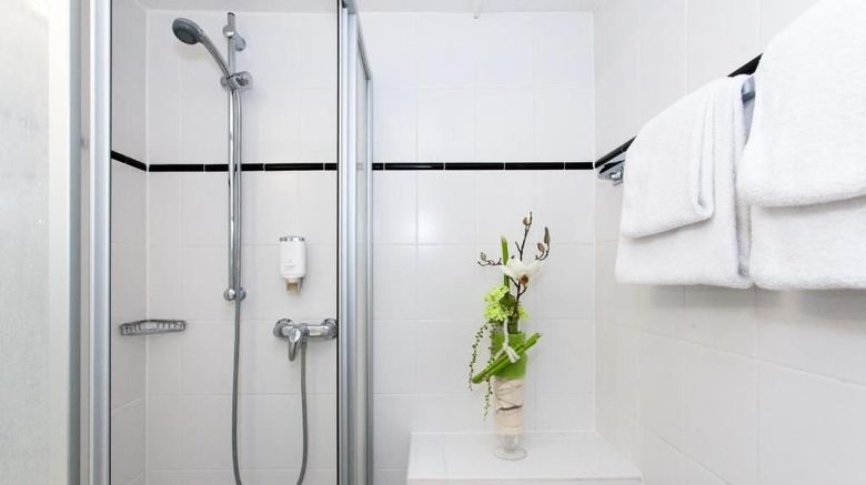 <b>Hotel Scala Frankfurt Room</b>. Images powered by <a href="https://www.leonardoworldwide.com/" title="Leonardo Worldwide" target="_blank">Leonardo</a>.