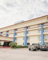 The Grand Tuscany Hotel