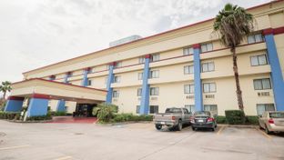 The Grand Tuscany Hotel