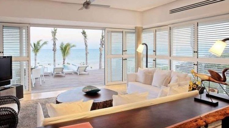 Blue Diamond Luxury Boutique Hotel Beach
