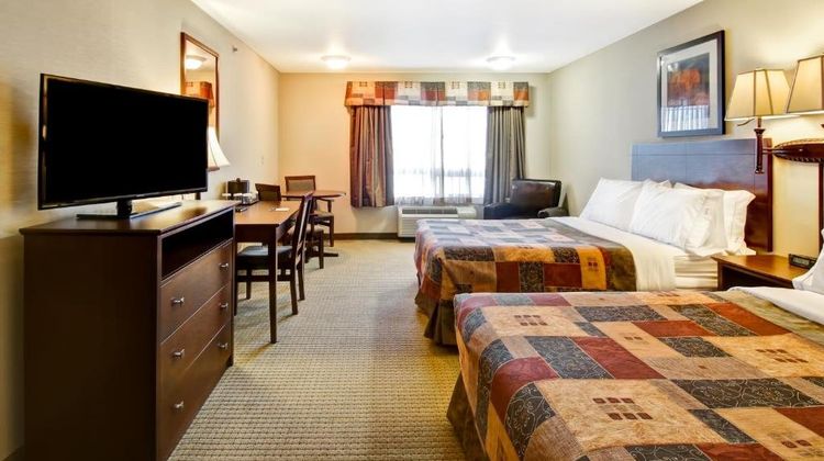 Canalta Hotel Camrose Lobby