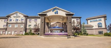 Canalta Hotel Camrose Exterior