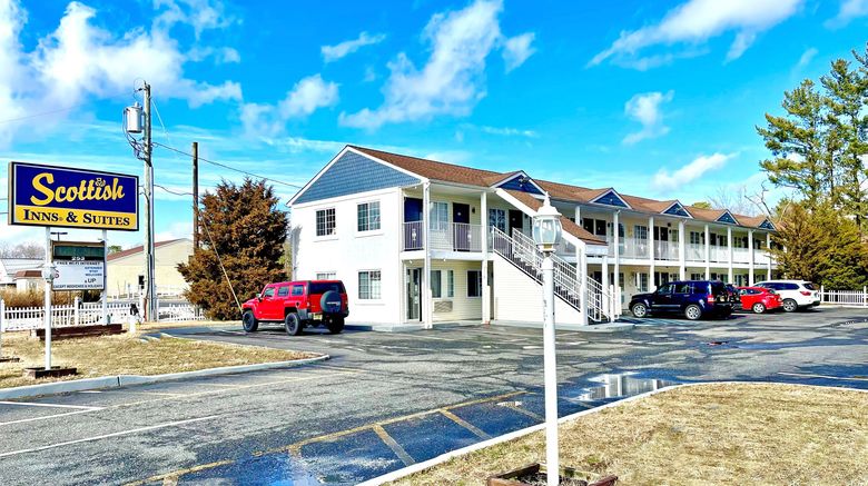 <b>Scottish Inns & Suites Exterior</b>. Images powered by <a href="https://www.leonardoworldwide.com/" title="Leonardo Worldwide" target="_blank">Leonardo</a>.