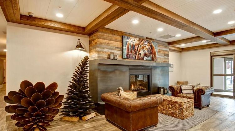 Canalta Lodge Lobby