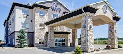 Canalta Esterhazy Exterior