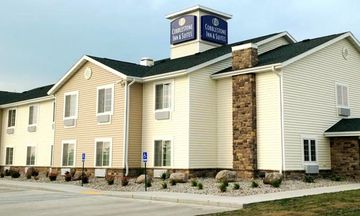 Cobblestone Inn & Suites