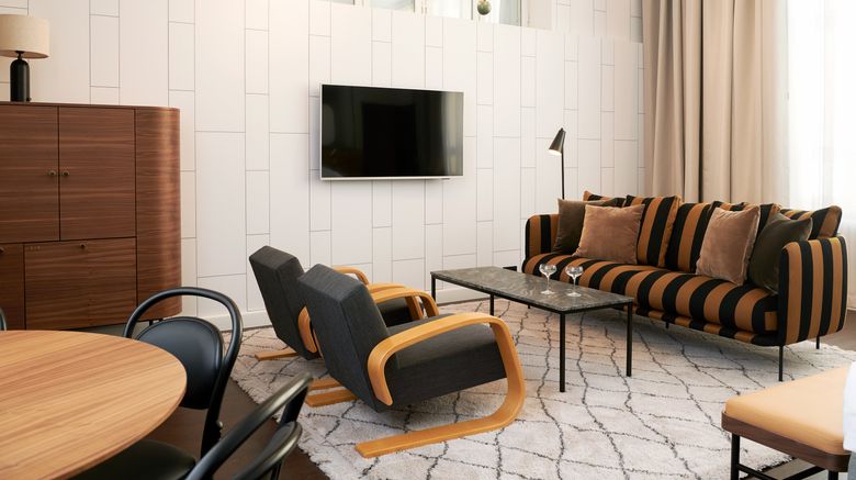 <b>Solo Sokos Hotel Helsinki Suite</b>. Images powered by <a href="https://www.leonardoworldwide.com/" title="Leonardo Worldwide" target="_blank">Leonardo</a>.