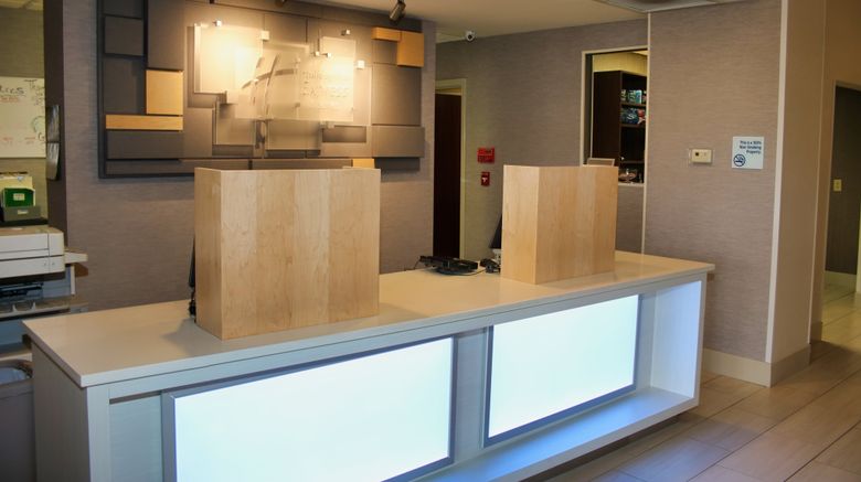 <b>Holiday Inn Express Lobby</b>. Images powered by <a href="https://www.leonardoworldwide.com/" title="Leonardo Worldwide" target="_blank">Leonardo</a>.