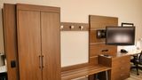 <b>Holiday Inn Express Room</b>. Images powered by <a href="https://www.leonardoworldwide.com/" title="Leonardo Worldwide" target="_blank">Leonardo</a>.
