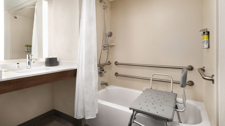 <b>Holiday Inn Florence Room</b>. Images powered by <a href="https://www.leonardoworldwide.com/" title="Leonardo Worldwide" target="_blank">Leonardo</a>.
