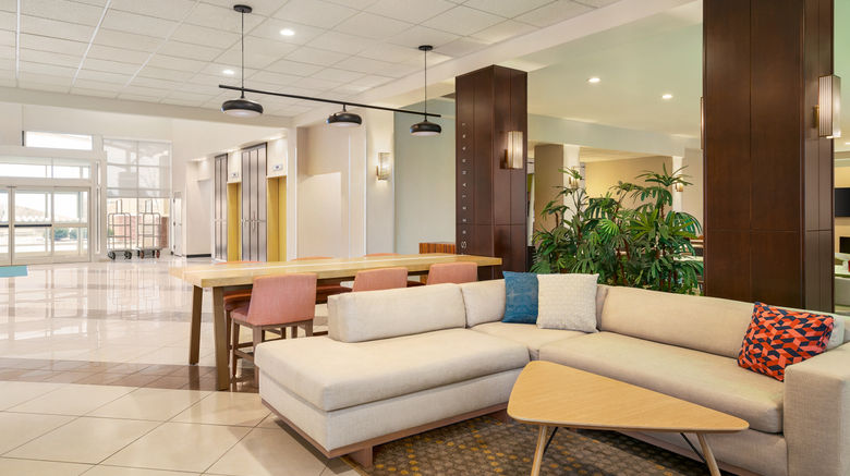 <b>Holiday Inn Florence Lobby</b>. Images powered by <a href="https://www.leonardoworldwide.com/" title="Leonardo Worldwide" target="_blank">Leonardo</a>.