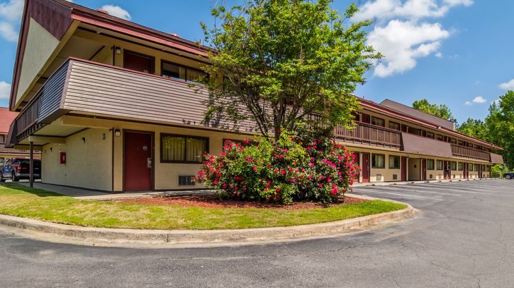 Red Roof Inn Columbia East - Ft Jackson Exterior