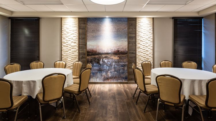 Holiday Inn Newark Intl Airport-North Meeting