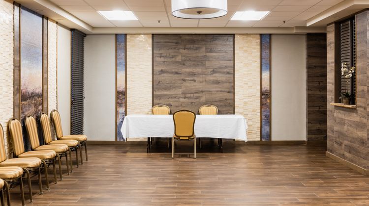 Holiday Inn Newark Intl Airport-North Meeting