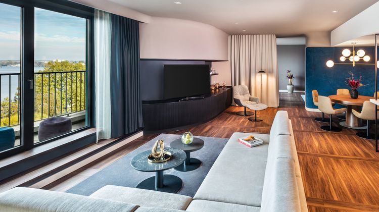 Le Meridien Hamburg Room