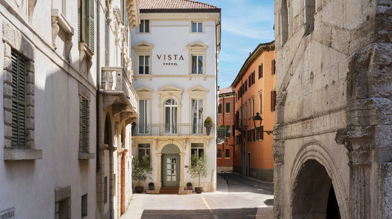 <b>Vista Palazzo Verona Lobby</b>. Images powered by <a href="https://www.leonardoworldwide.com/" title="Leonardo Worldwide" target="_blank">Leonardo</a>.
