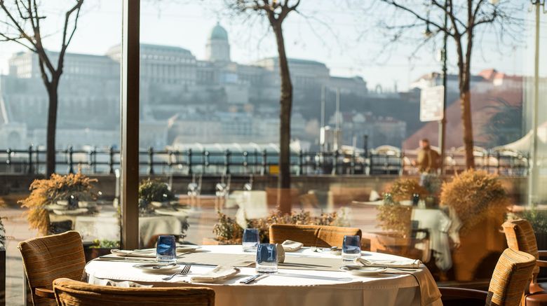 <b>InterContinental Budapest Restaurant</b>. Images powered by <a href="https://www.leonardoworldwide.com/" title="Leonardo Worldwide" target="_blank">Leonardo</a>.