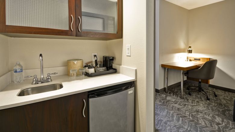 <b>SpringHill Suites Near the Univ of KY Room</b>. Images powered by <a href="https://www.leonardoworldwide.com/" title="Leonardo Worldwide" target="_blank">Leonardo</a>.