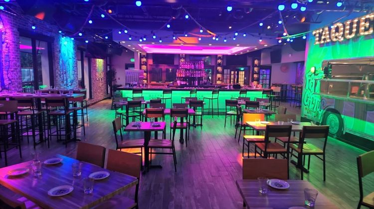 Holiday Inn-Suites Parsippany Fairfield Restaurant