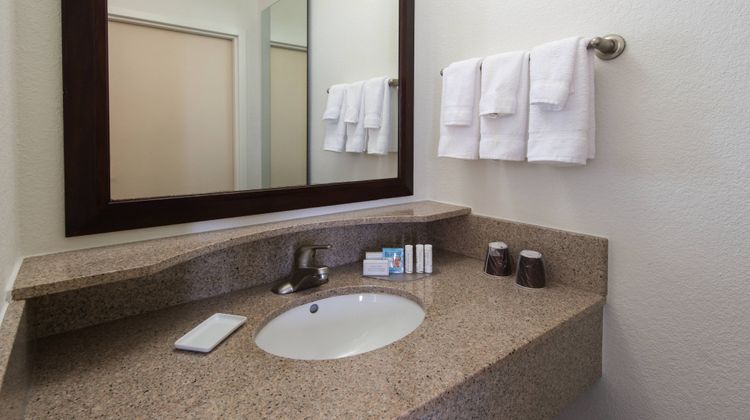 SpringHill Suites by Marriott Room
