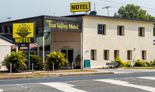 Sun Valley Motel Exterior