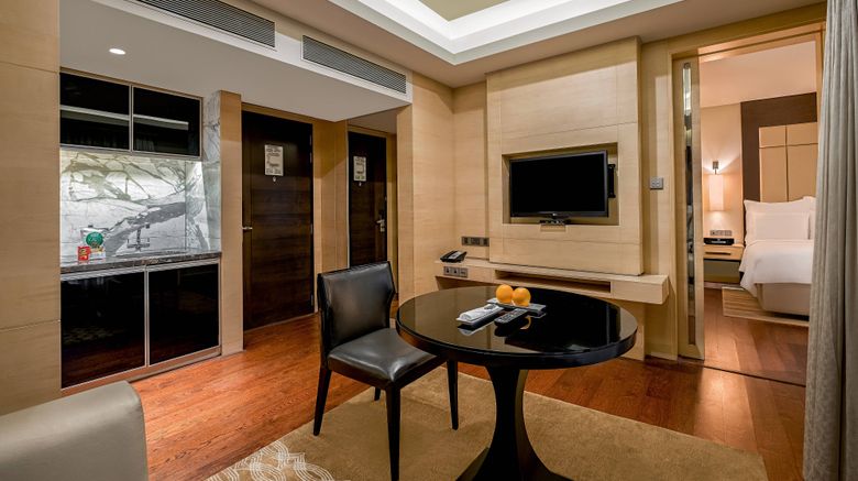 <b>JW Marriott Mumbai Juhu Suite</b>. Images powered by <a href="https://www.leonardoworldwide.com/" title="Leonardo Worldwide" target="_blank">Leonardo</a>.