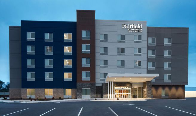 Fairfield Inn & Suites Stony Creek Exterior