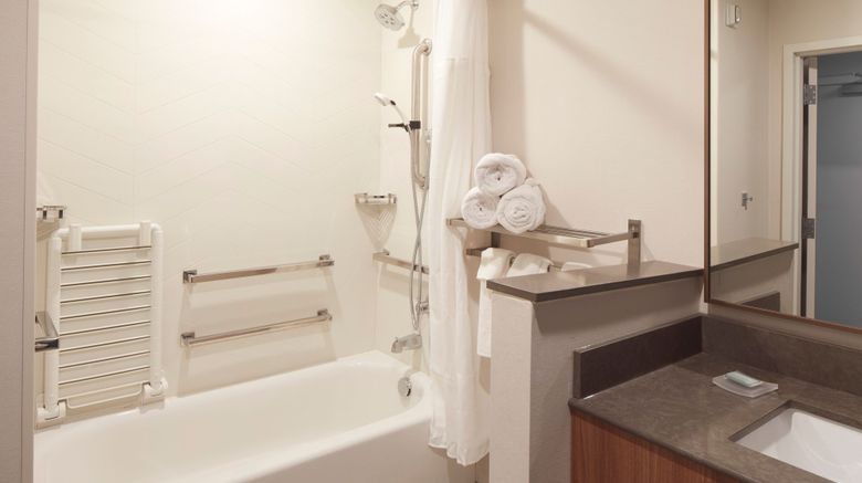 <b>Fairfield Inn & Suites Stony Creek Room</b>. Images powered by <a href="https://www.leonardoworldwide.com/" title="Leonardo Worldwide" target="_blank">Leonardo</a>.