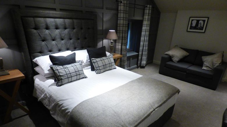 <b>The Fenwick Room</b>. Images powered by <a href="https://www.leonardoworldwide.com/" title="Leonardo Worldwide" target="_blank">Leonardo</a>.