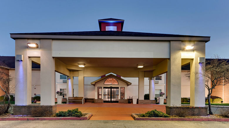 <b>Holiday Inn Express Hotel & Suites Exterior</b>. Images powered by <a href="https://www.leonardoworldwide.com/" title="Leonardo Worldwide" target="_blank">Leonardo</a>.