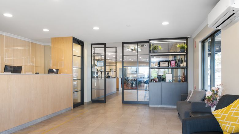 <b>The View On Hannans Lobby</b>. Images powered by <a href="https://www.leonardoworldwide.com/" title="Leonardo Worldwide" target="_blank">Leonardo</a>.