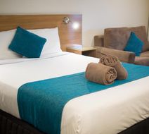 Sunnybank Star Motel Room
