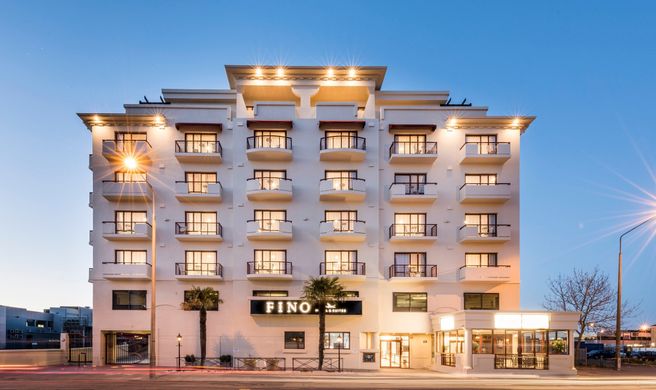 Fino Hotel & Suites Exterior