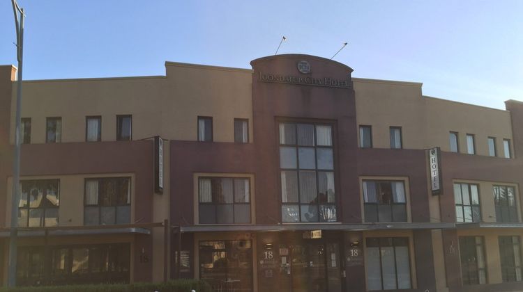 Joondalup City Hotel Exterior
