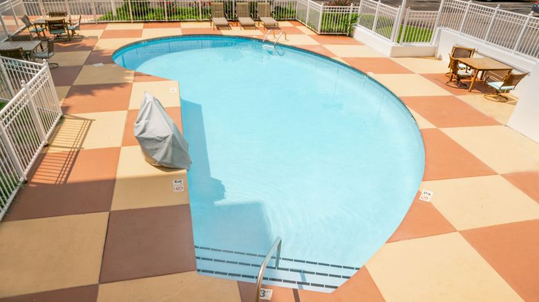 <b>Holiday Inn Express Pigeon Forge Pool</b>. Images powered by <a href="https://www.leonardoworldwide.com/" title="Leonardo Worldwide" target="_blank">Leonardo</a>.