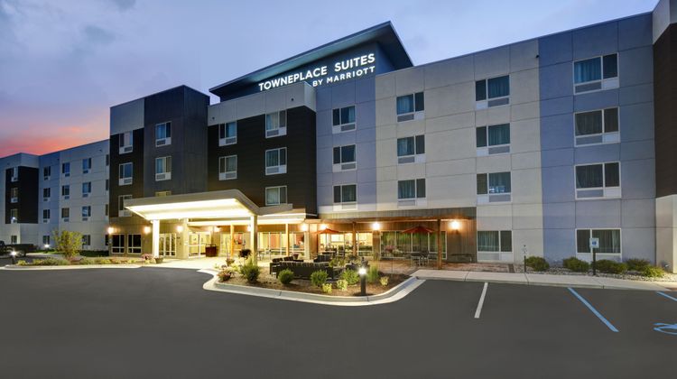 TownePlace Suites Grand Rapids Wyoming Exterior