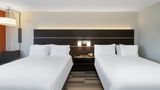 Holiday Inn Express & Suites Room
