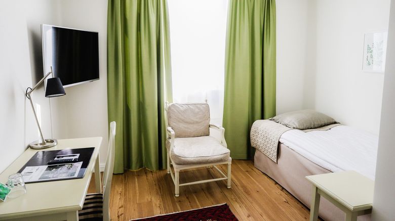 <b>Blommenhof Hotell Room</b>. Images powered by <a href="https://www.leonardoworldwide.com/" title="Leonardo Worldwide" target="_blank">Leonardo</a>.