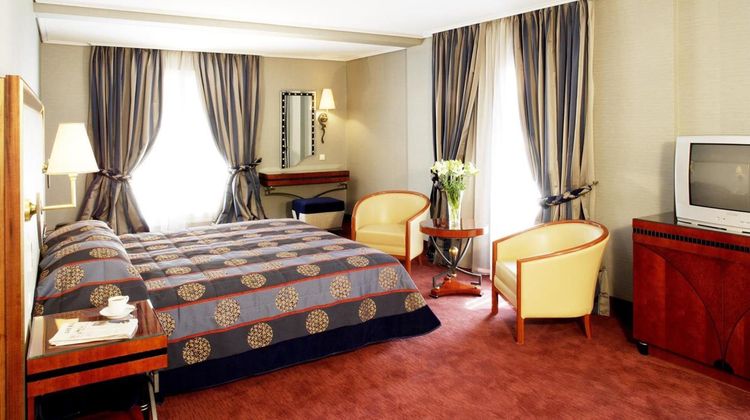 Piraeus Theoxenia Room